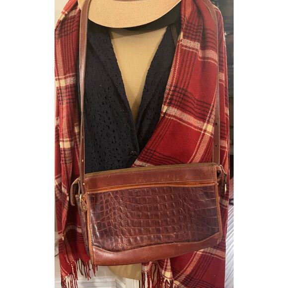 Brahmin Croc print shoulder bag brown vintage Needs TLC - Picture 2 of 16